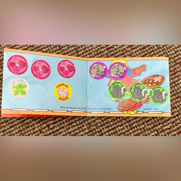 1980 Vtg Trend Collect A Sticker Album Collection of Old Stickers - Picture 15 of 16